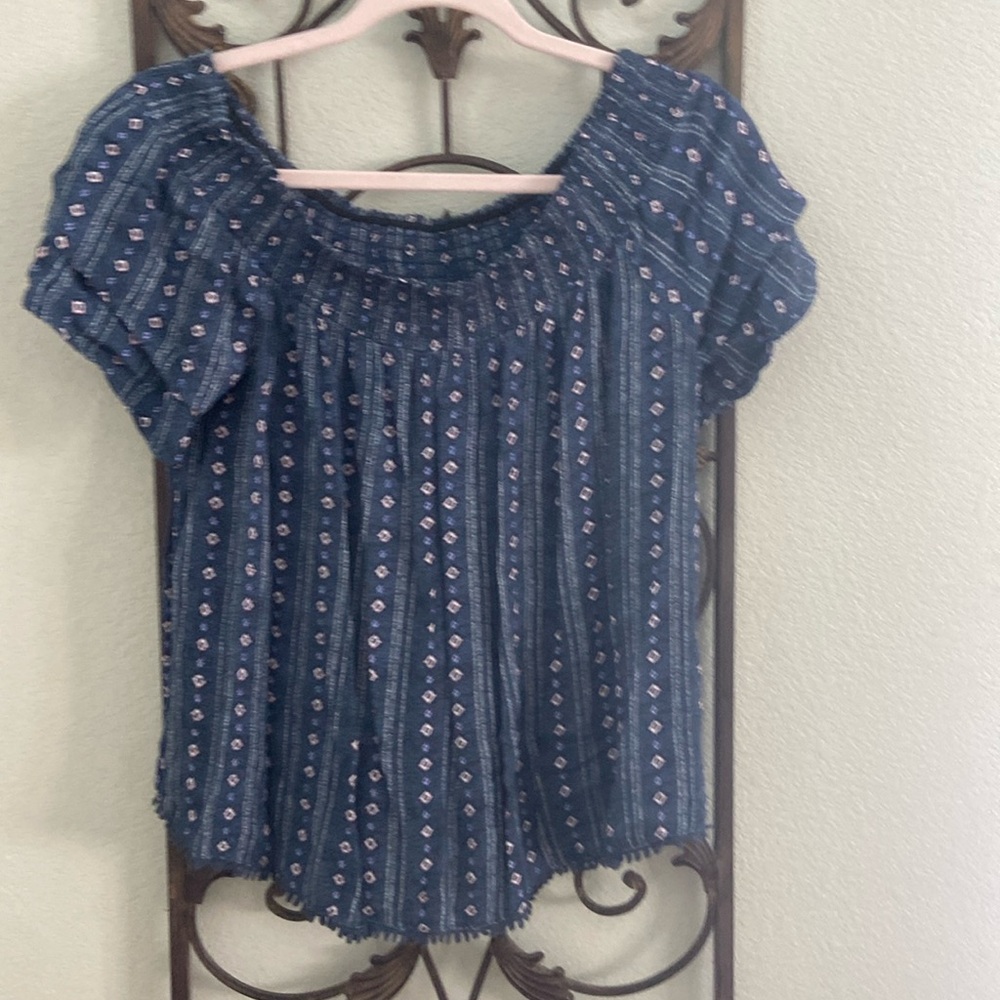 Blue short sleeve peasant top